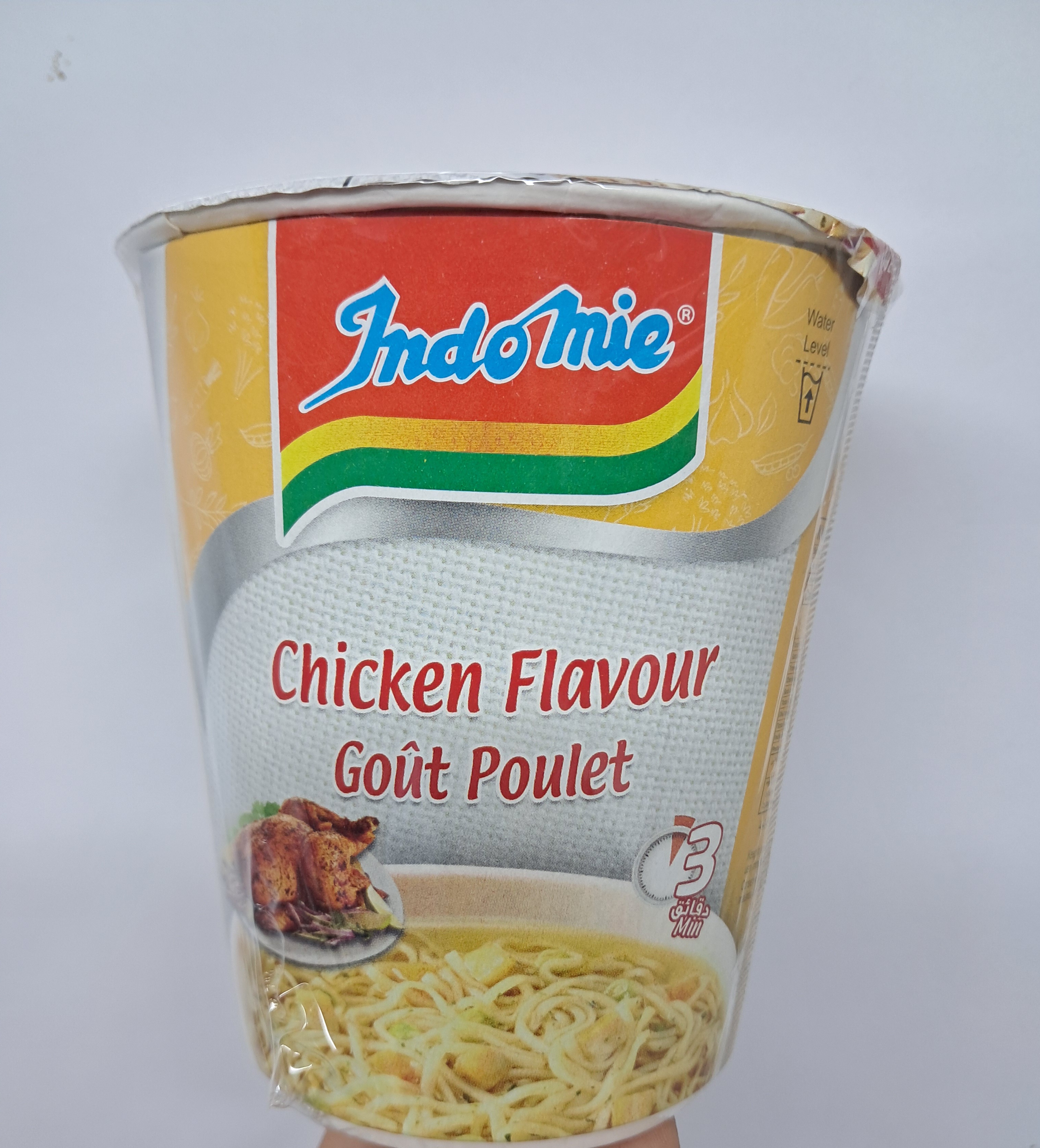 نودل لیوانی مرغ