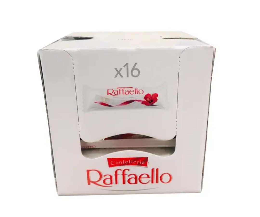 شکلات رافائلو با طعم نارگیل همراه با مغز بادام ۱۶ عددی – Raffaello